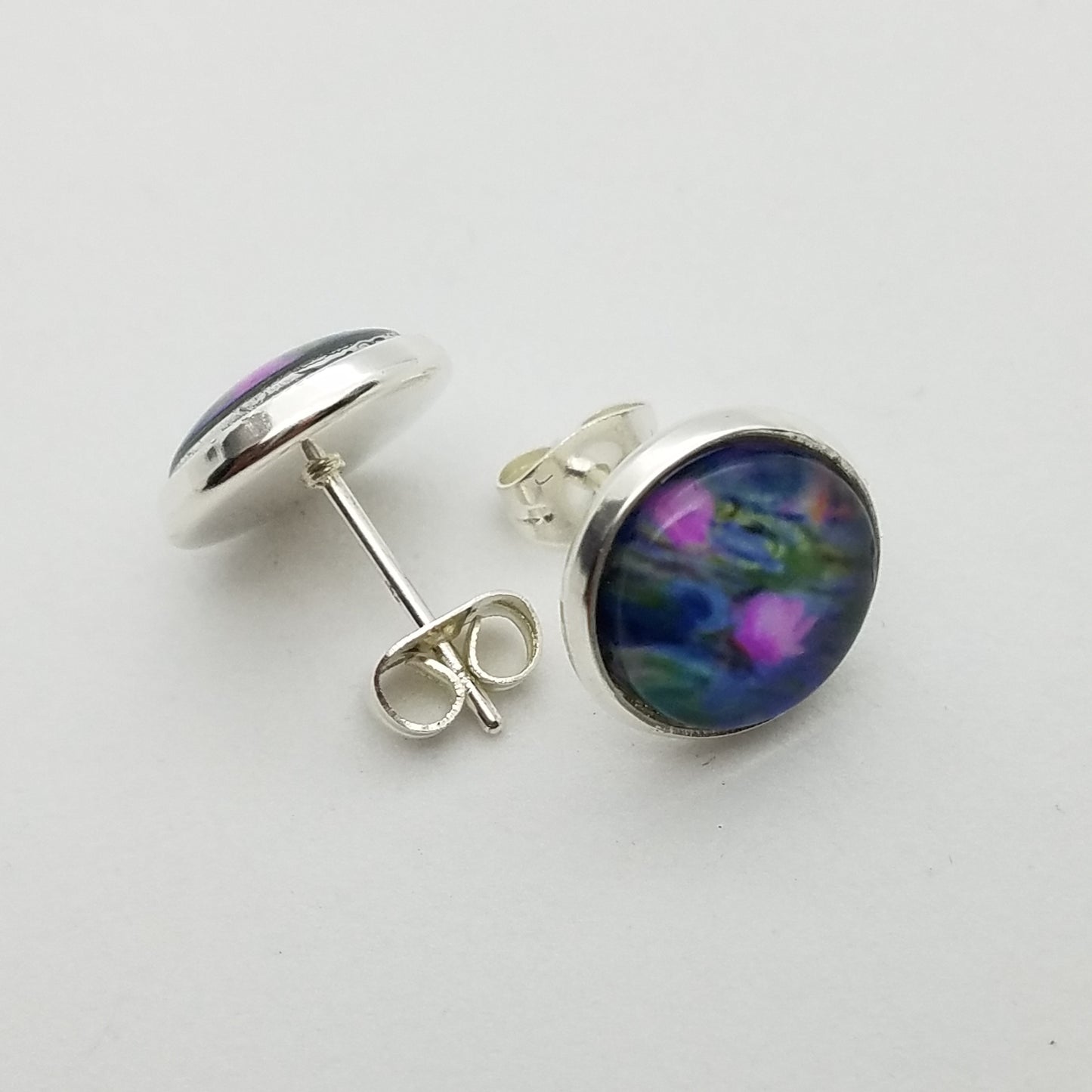 Monet Pink Lily - Post Earring